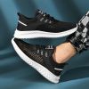 Summer Outdoor Breathable Casual Comfortable Trainers New 2022 White Men Walking Tenis Sneakers High Quality Mesh Running Shoes